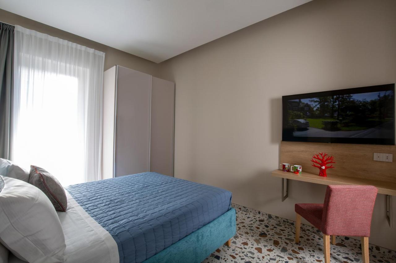 Elegance Riccione Aparthotel Exterior photo
